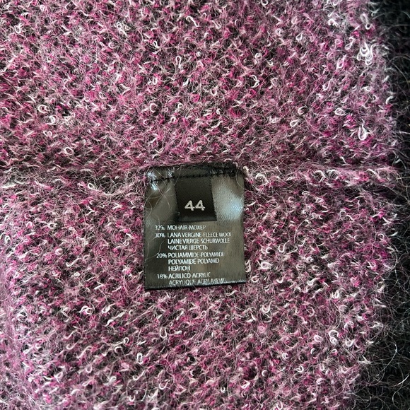 (NUDE) Wool Mohair Abstract Patterned Turtleneck Sweater - Picture 6 of 8